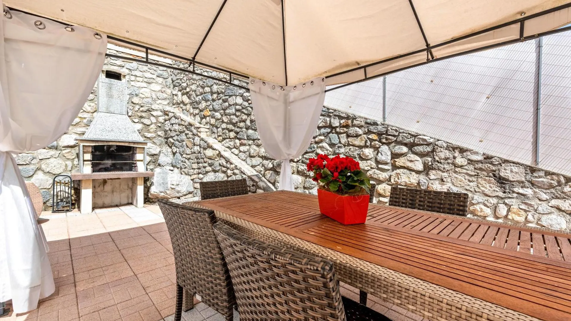 Residence Tatiana B1 Tremosine Apartament